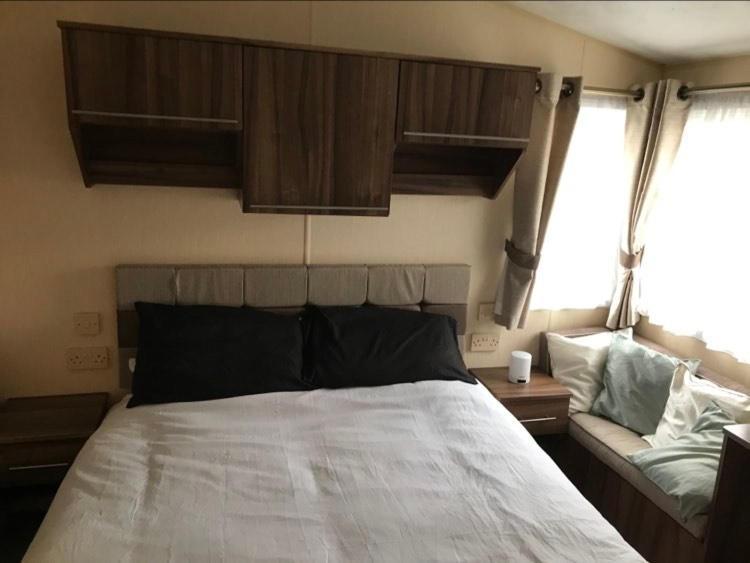 Hotel The Winchester Luxury Pet Friendly Caravan On Broadland Sands Holiday Park Between Lowestoft And Great Yarmouth Corton  Zewnętrze zdjęcie